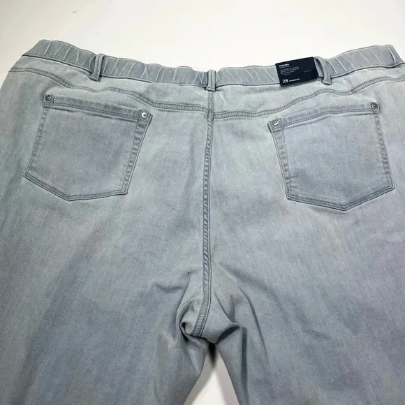 J Jill Jeans Cropped Authentic Fit Oxford Wash NWT Size 28 Raw Hem Elastic Waist