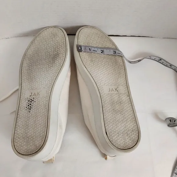 JAK Glove White. Shoes