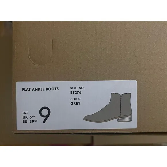 J.CREW Sueded Flat Ankle Boots Size 9 Grey NIB Fall Modern Preppy Casual