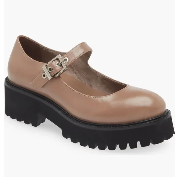 Jeffrey Campbell Beige Box Mary Jane Platform Pump Size 9