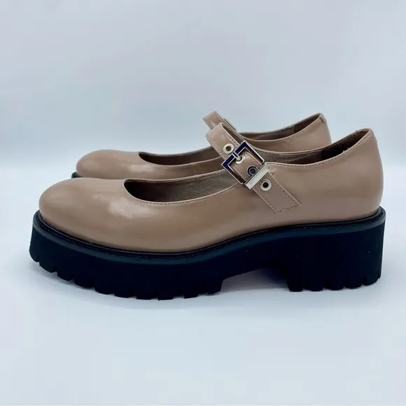 Jeffrey Campbell Beige Box Mary Jane Platform Pump Size 9