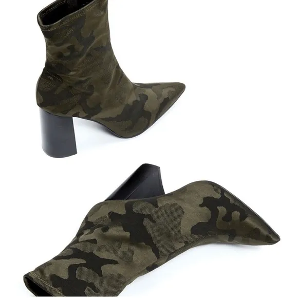 Jeffrey Campbell Camouflage Black Green Siren Boots/Booties 9 Pointed Toe Camo