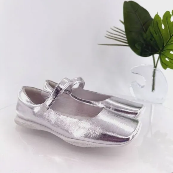 Jeffrey Campbell Coppelia Mary Jane Flats Womens 7.5 Silver Metallic Leather