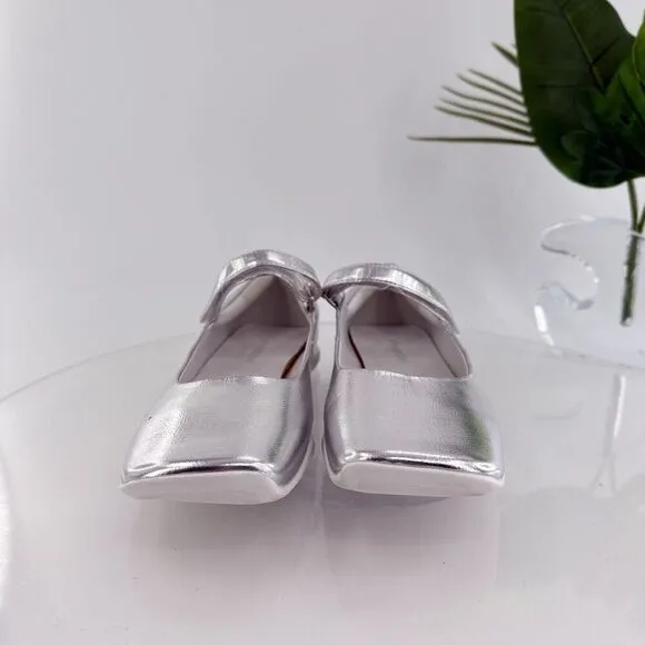 Jeffrey Campbell Coppelia Mary Jane Flats Womens 7.5 Silver Metallic Leather
