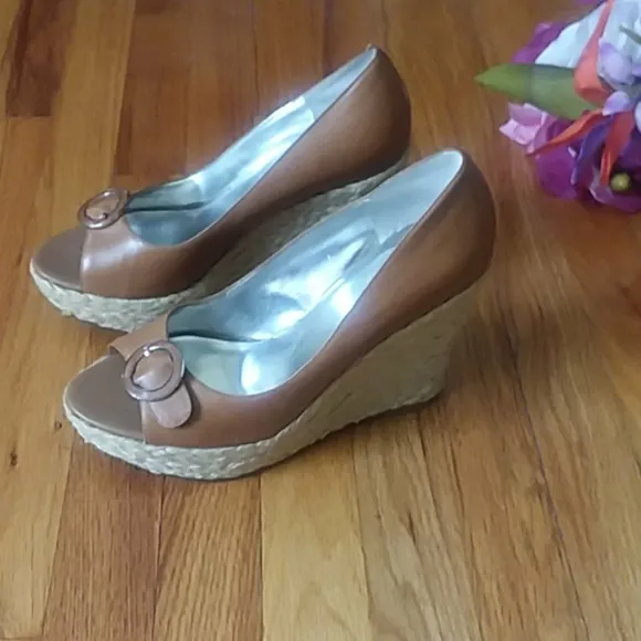 Jessica Simpson Goldie Espadrille Wedges Size 10