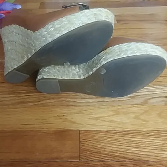 Jessica Simpson Goldie Espadrille Wedges Size 10