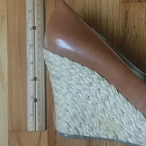 Jessica Simpson Goldie Espadrille Wedges Size 10