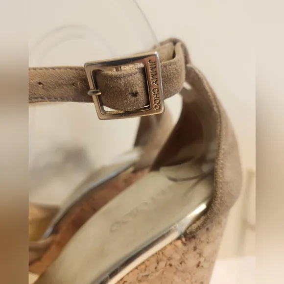 Jimmy Choo &quot;Pela&quot; Beige Suede T-Strap Cork Wedges Size 8.5/39.5 Ret.$495