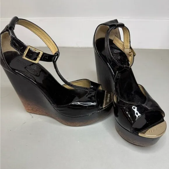 Jimmy Choo Black &amp; Gold Patent Leather Pela Cork Wedges – Size 37
