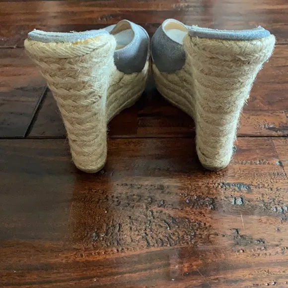 🌟🌟JIMMY CHOO SILVER WEDGE ESPADRILLE SLIDES🌟🌟