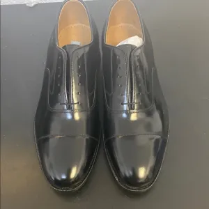 Johnson &amp; Murphy size 11 brand new