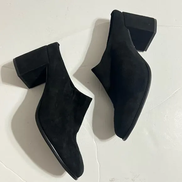 Johnston &amp; Murphy Black Suede Mule Size 9