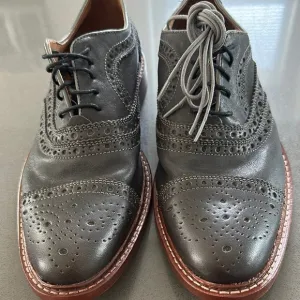 Johnston &amp; Murphy Gray Wingtip Oxfords with Brogue Detailing