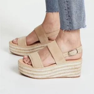 Joie Galicia Wedge Sandals in Sand Size