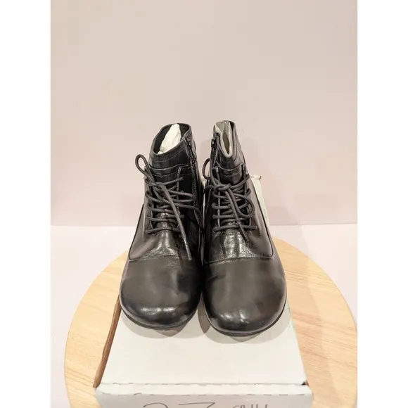 Josef Seibel Naly 9 Leather Lace Up Ankle Chukka Boots Womens 6-6.5 Black New