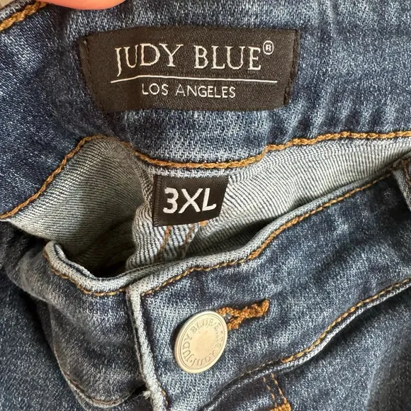 JUDY BLUE HIGH RISE BUTTON FLY frayed hem SHORTS size 3XL