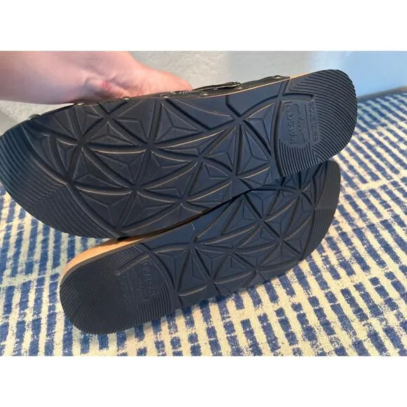 Kalso Earth SHANTI Black Leather Clog