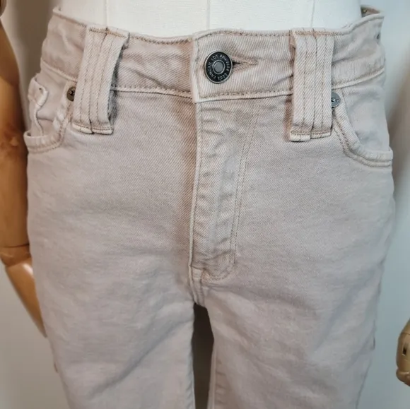 KanCan Nora High Rise Modest Bermuda Shorts Size 5/26