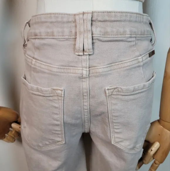 KanCan Nora High Rise Modest Bermuda Shorts Size 5/26