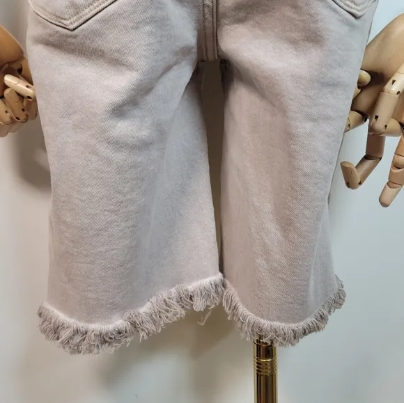 KanCan Nora High Rise Modest Bermuda Shorts Size 5/26