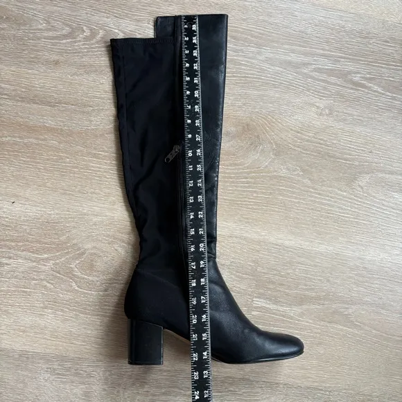 Karl Lagerfeld Moyen Over the Knee Boots