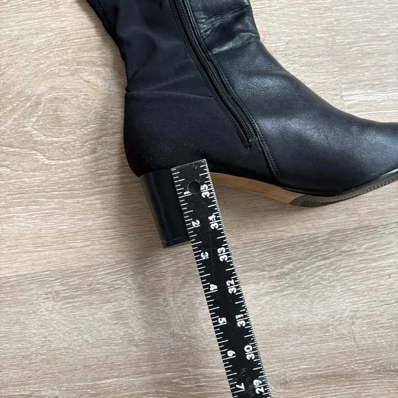 Karl Lagerfeld Moyen Over the Knee Boots