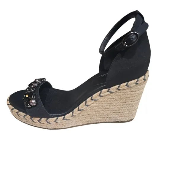 KARL LAGERFELD PARIS Women'sBlack Wedges - Sz 8.5. NWOT