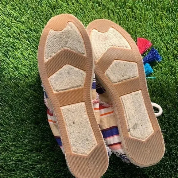 Kate Spade Lane Multi Color Berber Stripe Printed Canvas Shoes Size 9.5