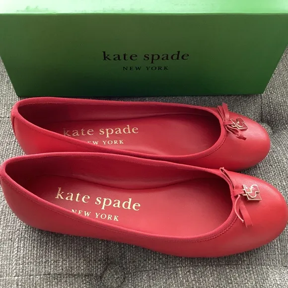 kate spade new york Women's Dakota Charm Ballet Flats, size 7.5