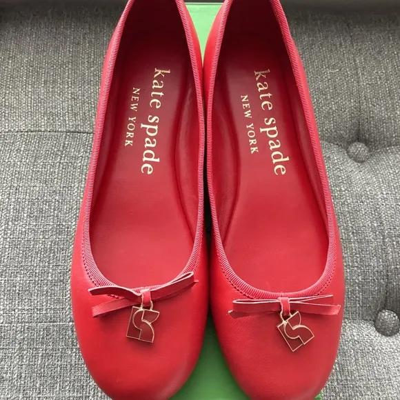 kate spade new york Women's Dakota Charm Ballet Flats, size 7.5