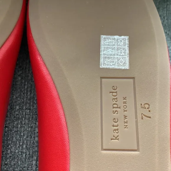 kate spade new york Women's Dakota Charm Ballet Flats, size 7.5
