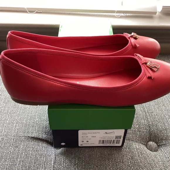 kate spade new york Women's Dakota Charm Ballet Flats, size 9