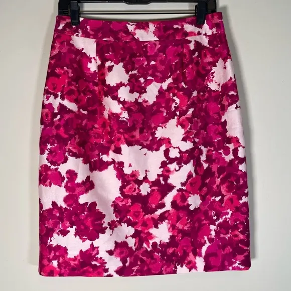 Kate Spade NY The Madison Ave Collection Pencil Skirt Sz 6/8 pink Floral Silk