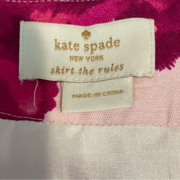 Kate Spade NY The Madison Ave Collection Pencil Skirt Sz 6/8 pink Floral Silk