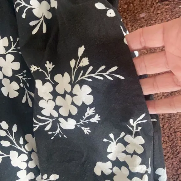 Kate Spade New York Women's Black and White Floral Maxi Skirt with pockets XXS