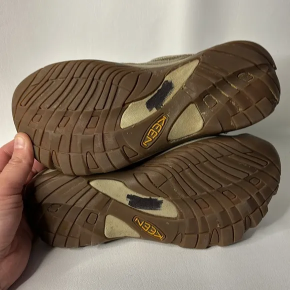 Keen Presidio Canvas Lace Up Sneakers Women’s 7 Tan Khaki Comfort Walking Shoes