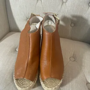 Kenneth Cole Olivia Leather Wedges Size 6.5 Vacation, Casual,