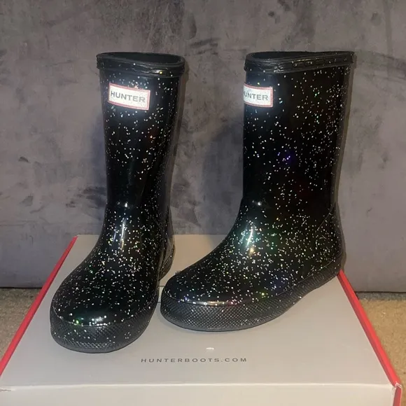 Kids First Giant Glitter Hunter Rain Boots