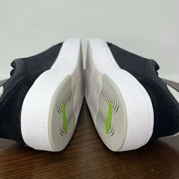 Kizik Prague Shoes Men's Size 9 Black Canvas Suede Lace Up Walking Sneaker W10.5