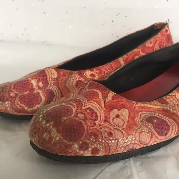 Kokua Red Pink Floral Textured Ballet Flats - Size 39 Handmade Barcelona