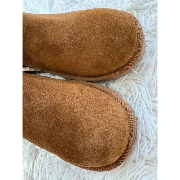 Koolaburra by UGG Girls Victoria Short Boots Chestnut Size 5 Casual Winter
