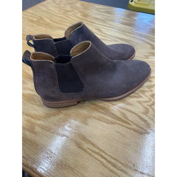 Kork-Ease Chelsea Ankle Boots Women's 8.5M Brown Suede Flat Almond Toe Bootie S5