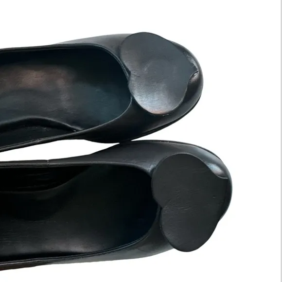 Kork-Ease Cruz Heart Leather Ballet Flats: Black size 10