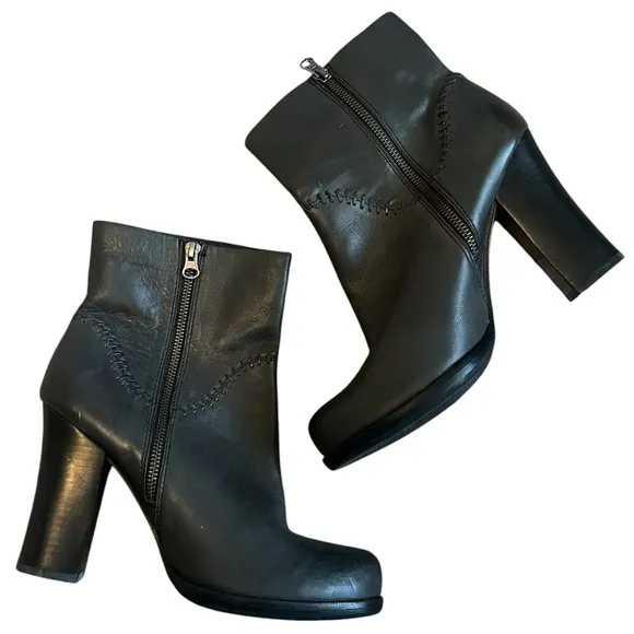 Kork Ease Vallery Gray Stitch Leather Heeled Boots