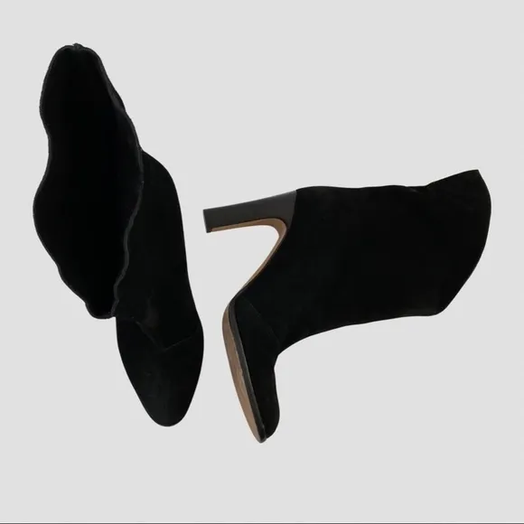 Kors Michael Kors Black Suede High Heeled Boots US8M