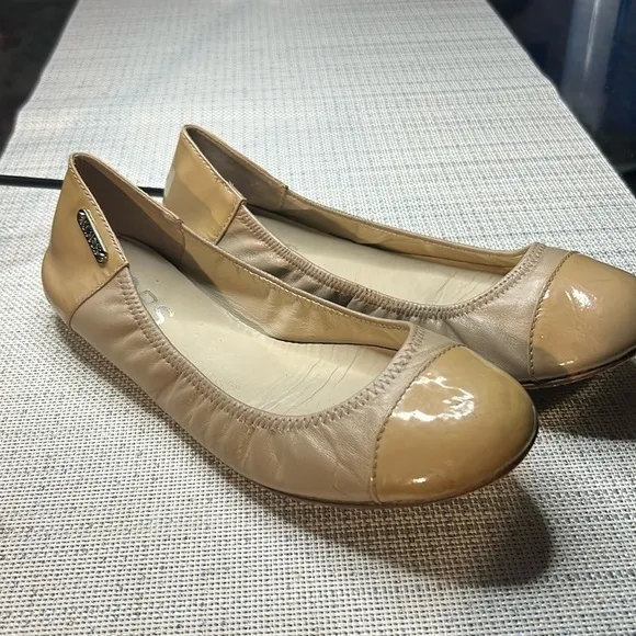 Kors Michael Kors Nude Leather Ballet flats size 91/2