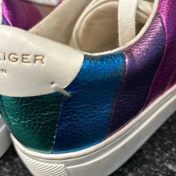 KURT GEIGER LONDON  Metallic Lane Stripe Low-Top Sneakers Size US 7.5/38EU