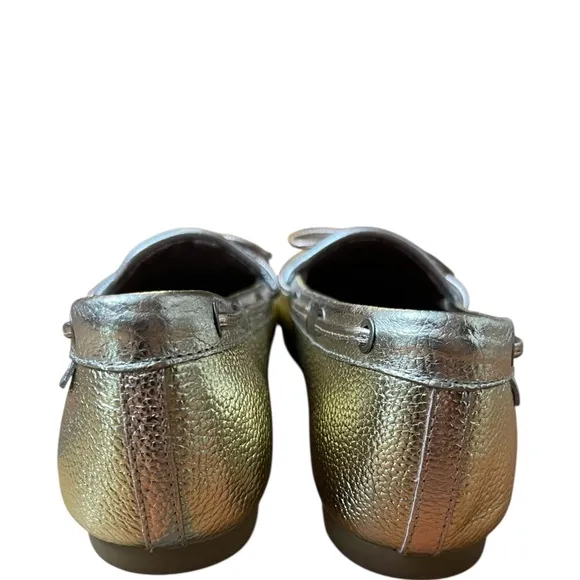 Kurt Geiger Silver Metallic Quilted Flats Moccasins w/ Bow &amp; Eagle Detail Sz.39