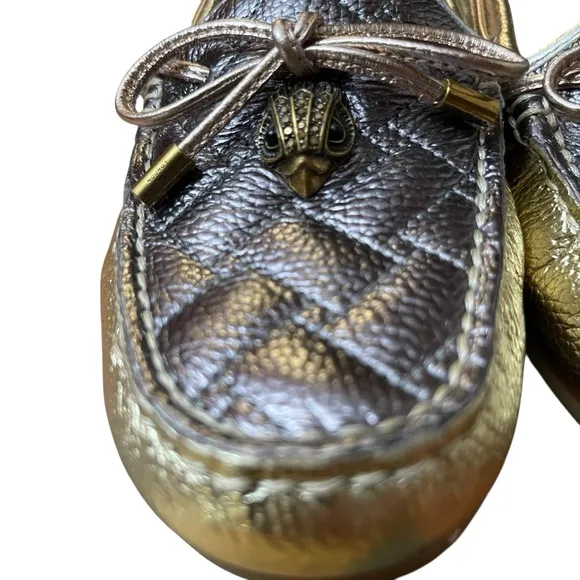 Kurt Geiger Silver Metallic Quilted Flats Moccasins w/ Bow &amp; Eagle Detail Sz.39