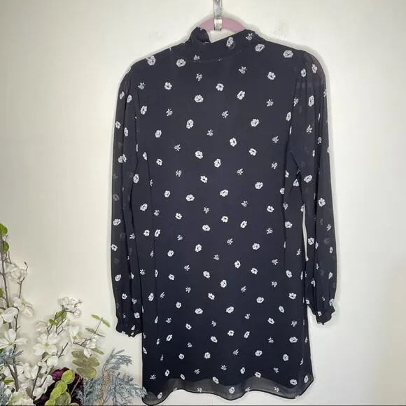 L'ACADEMIE The 70's Shift Dress Ditsy Floral {X38}